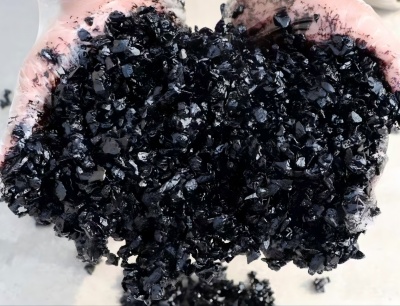 绥阳沥青冷补料（沥青砂）的优势特点与施工流程解析